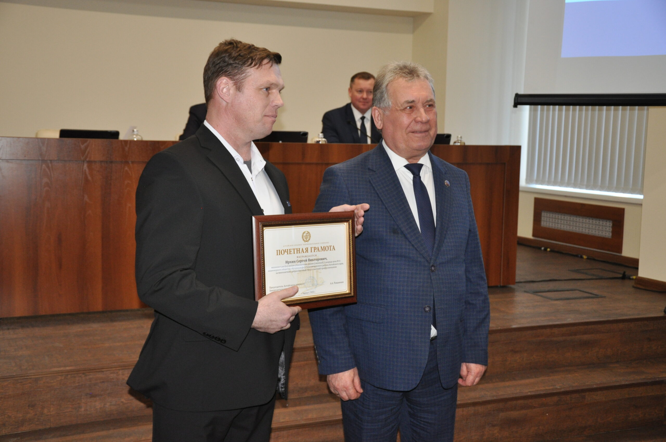 За показателями всегда стоят люди